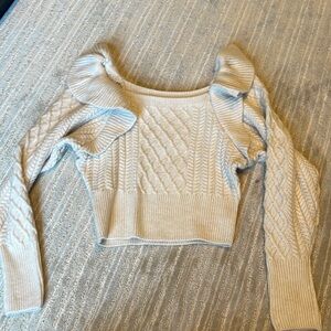 H&M sweater new with tag Small